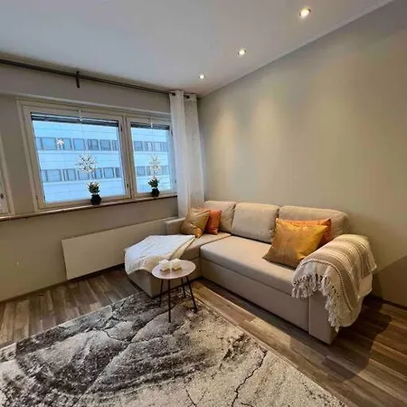 Апартаменты Cozy 1bdr W Wi-fi *